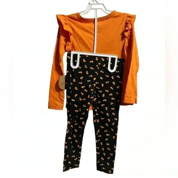 NWT Girl’s Rae Dunn Candy Corn Halloween Set Size 4 - Picture 2 of 5